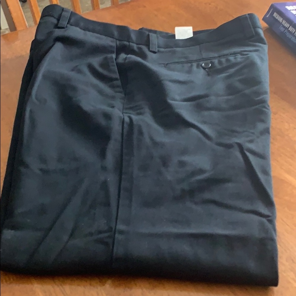 Men’s dress pants/casual